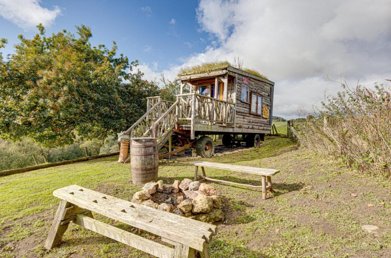 2X Double Bed - Glamping Wagon Dalby Forest Scarborough Kültér fotó