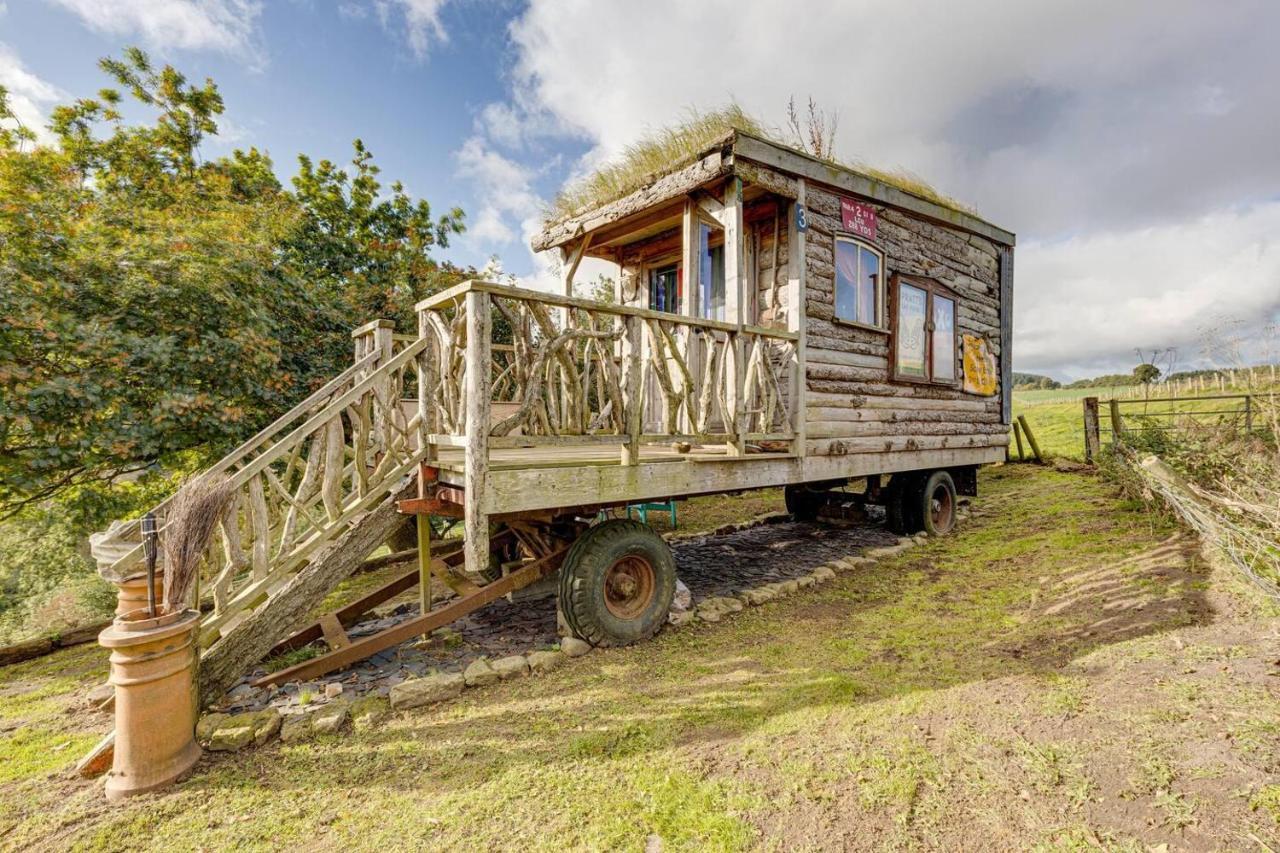 2X Double Bed - Glamping Wagon Dalby Forest Scarborough Kültér fotó